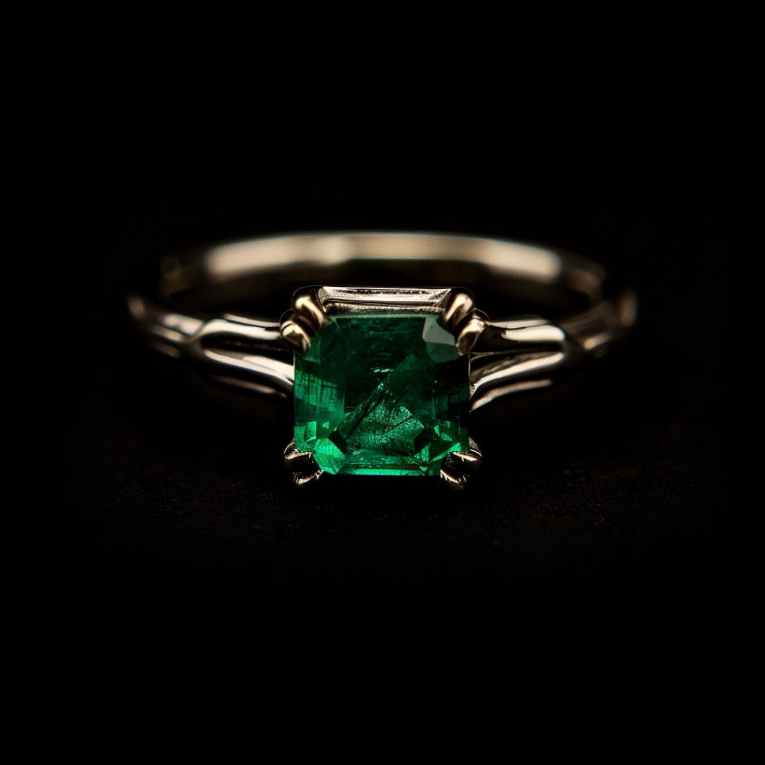 Green crystal ring