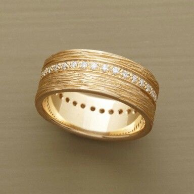 Thin ring with golden shine