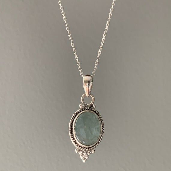 Necklace with green stone