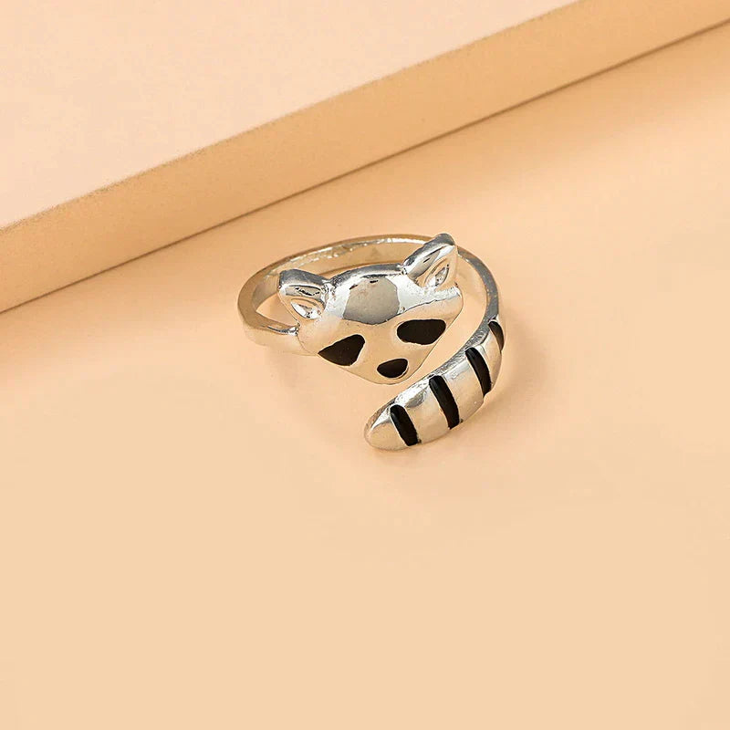 Adjustable Raccoon Ring
