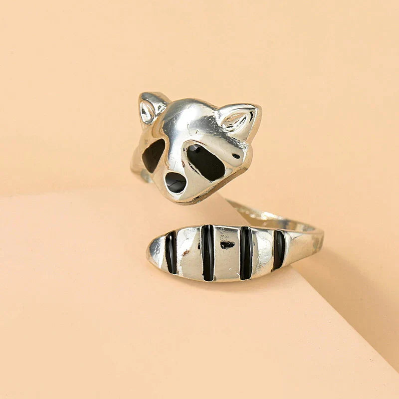 Adjustable Raccoon Ring