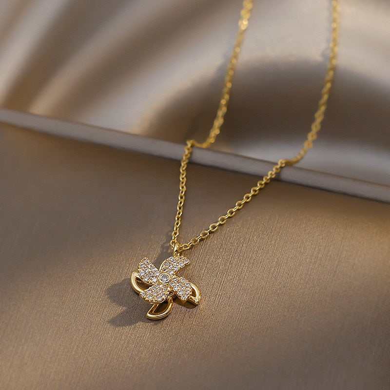 Zirconia mill necklace