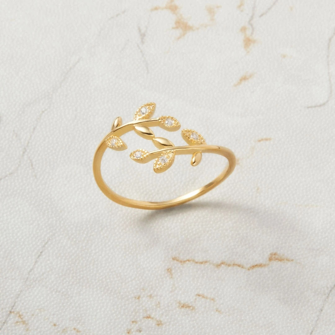 Adjustable Ring with Zirconia Leaves