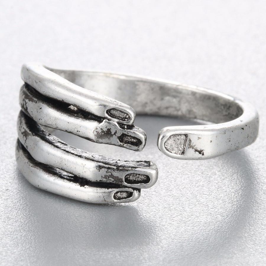 Silver hand ring