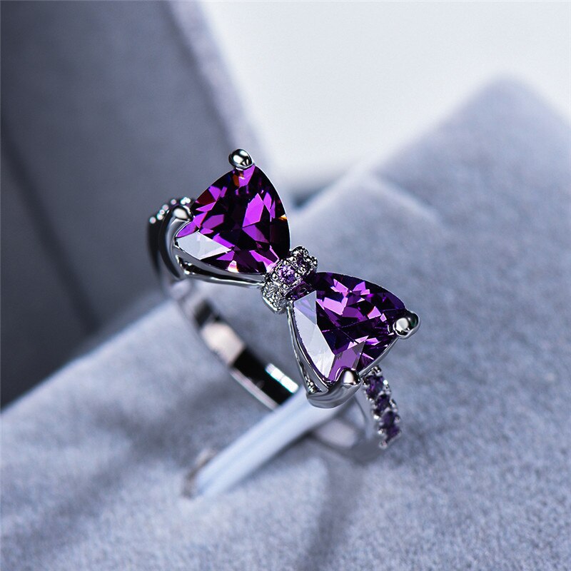 Gemstone bow ring