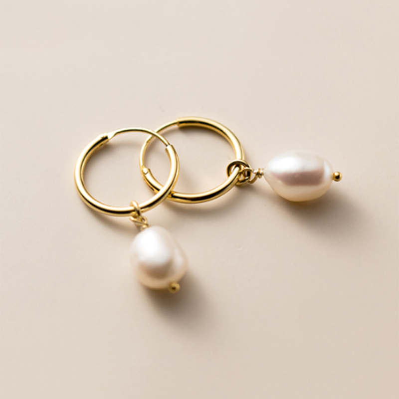 Beautiful pearl earrings