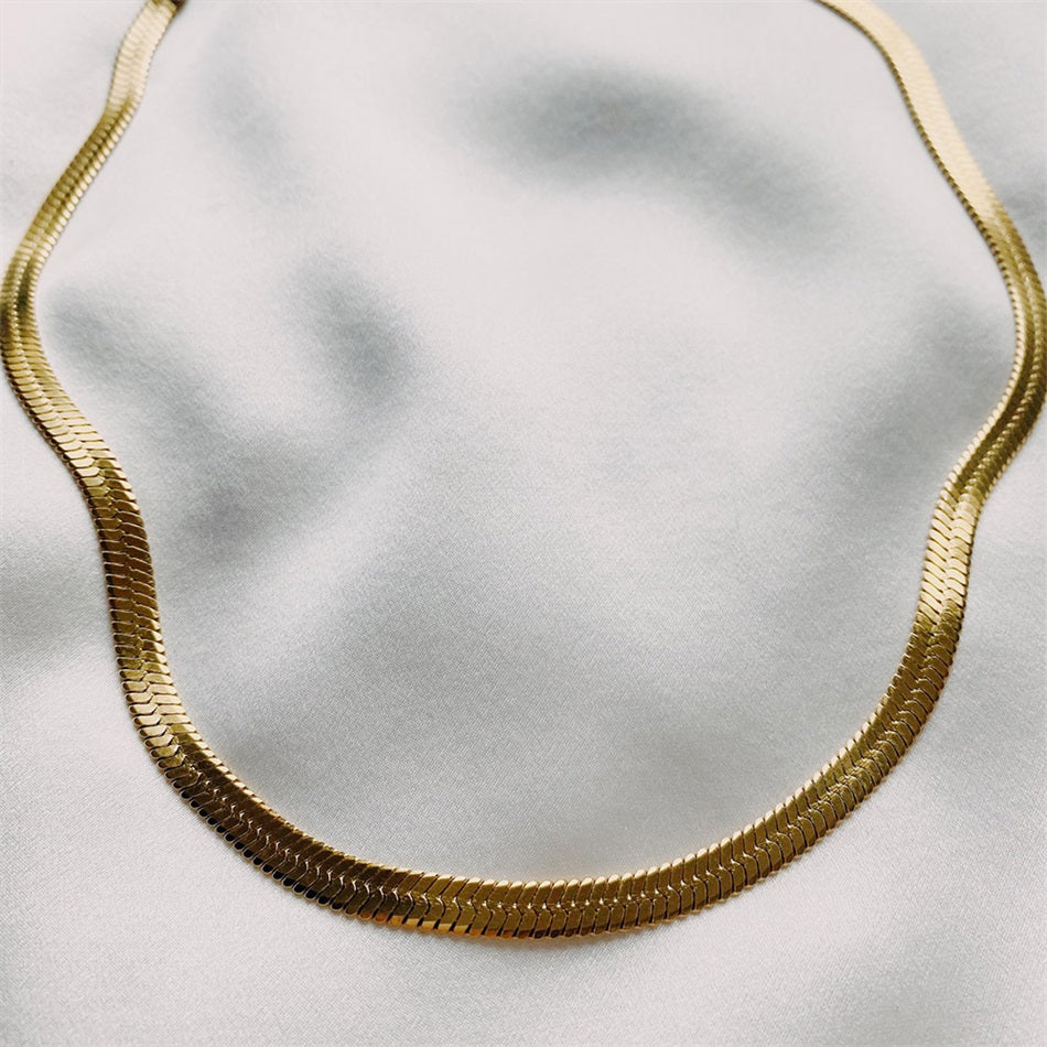 Snake choker