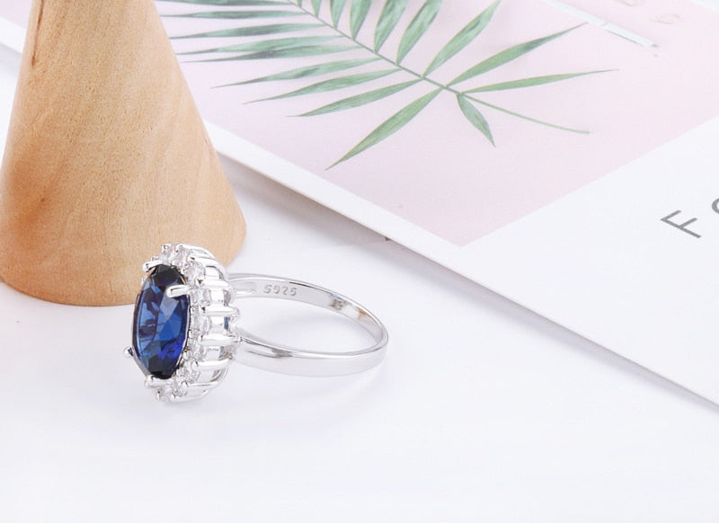 Blue sapphire ring