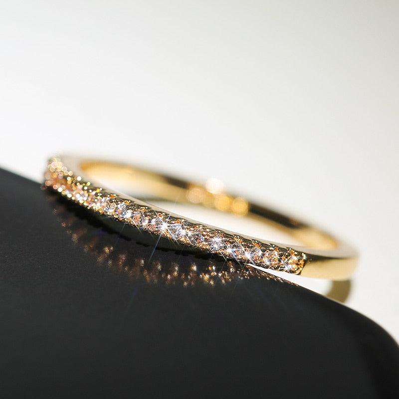 Minimalist Ring with Zirconia