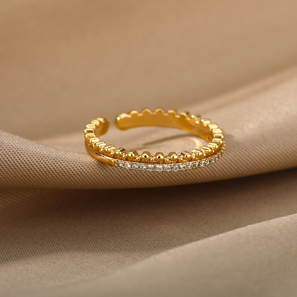 Adjustable zirconia ring