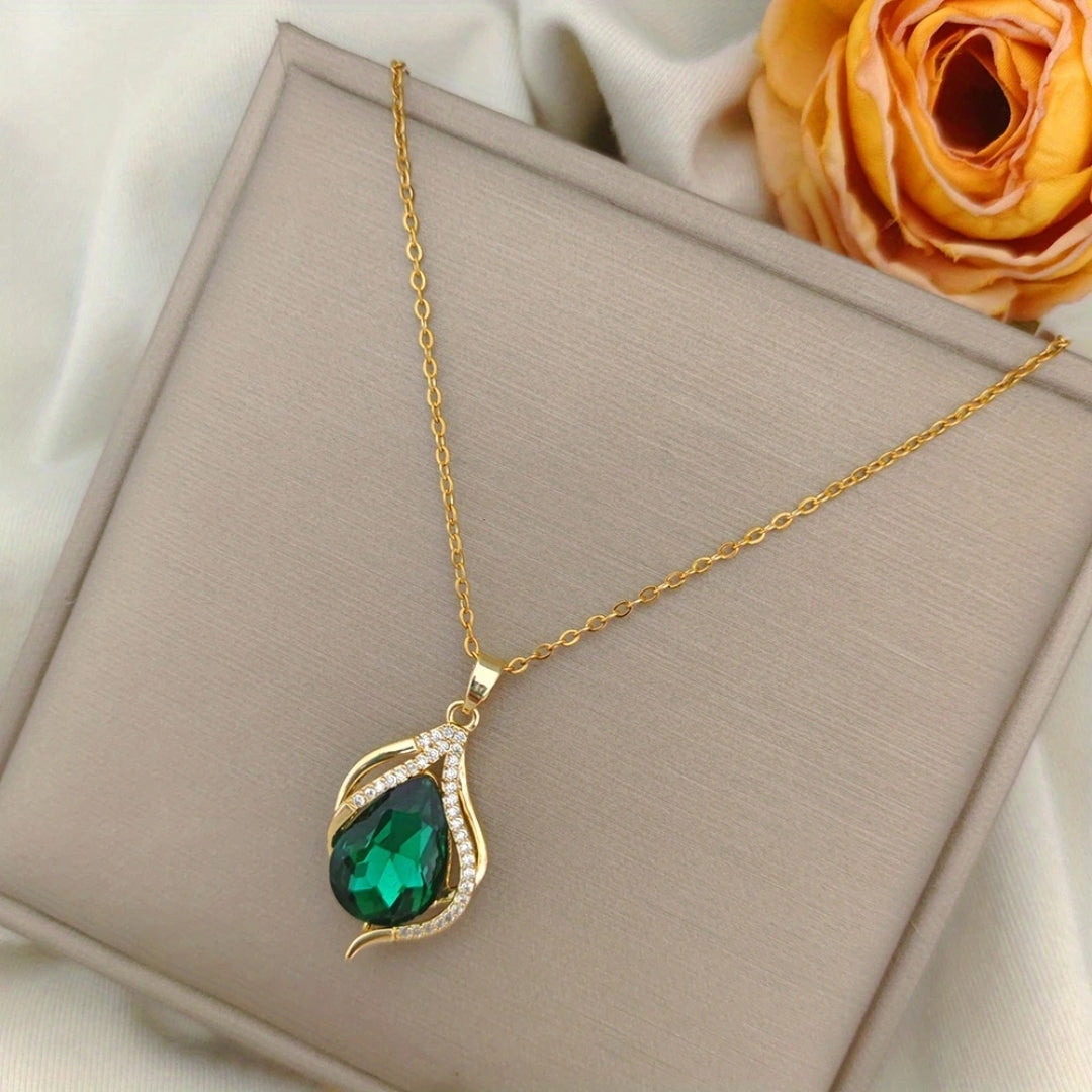 Nature's Spark I Green Crystal Necklace