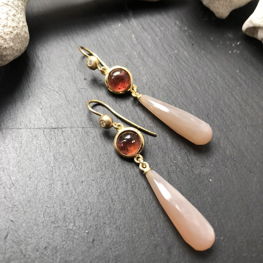 Pink stone dangling earrings