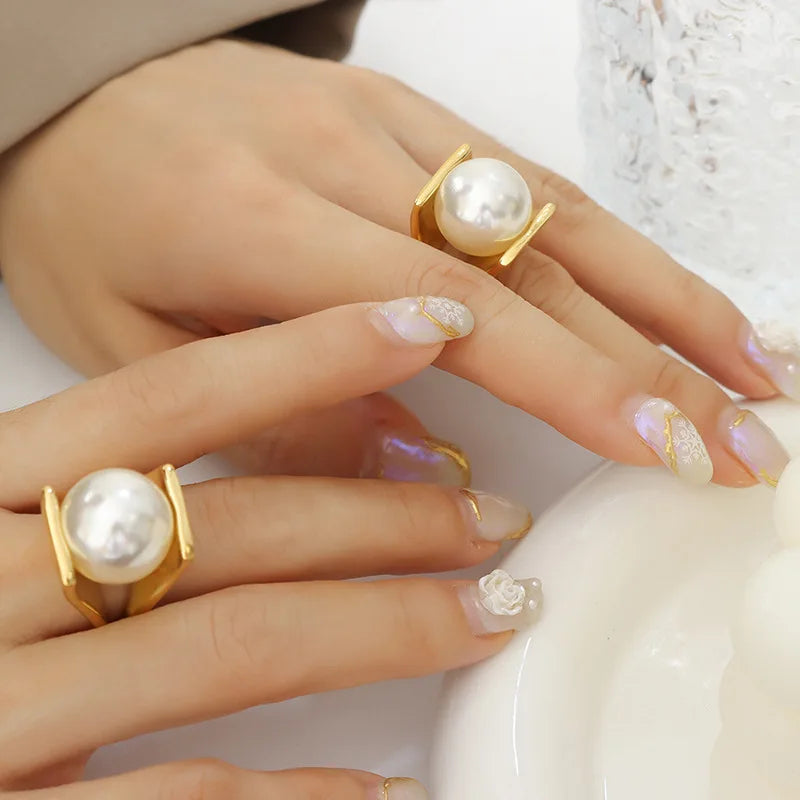Pearl Haven Large Pearl Ring I