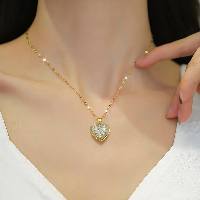 Ocean's Heart I French Shell Pearl Necklace