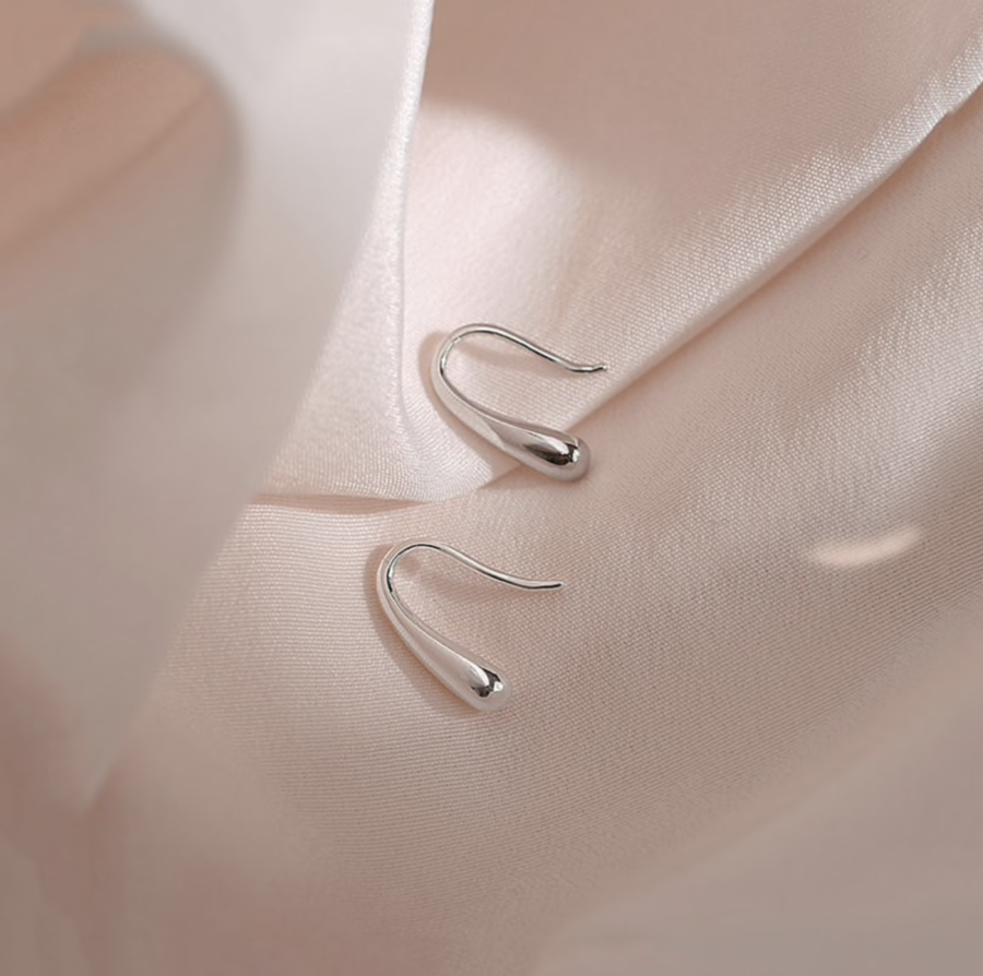 Francesca water drop earrings