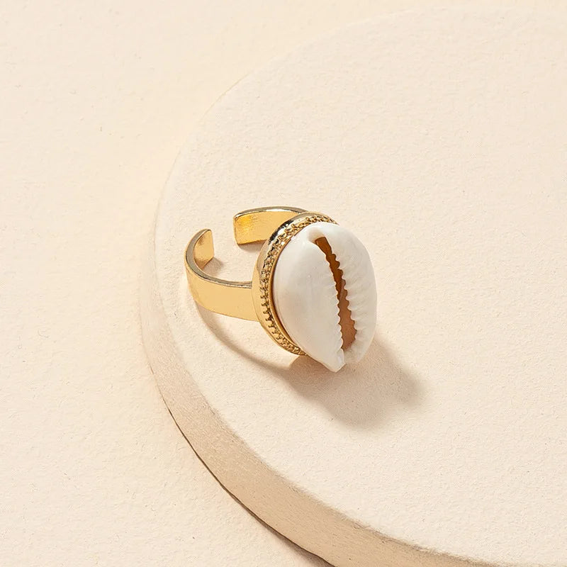 Oceanic ivory shell ring I