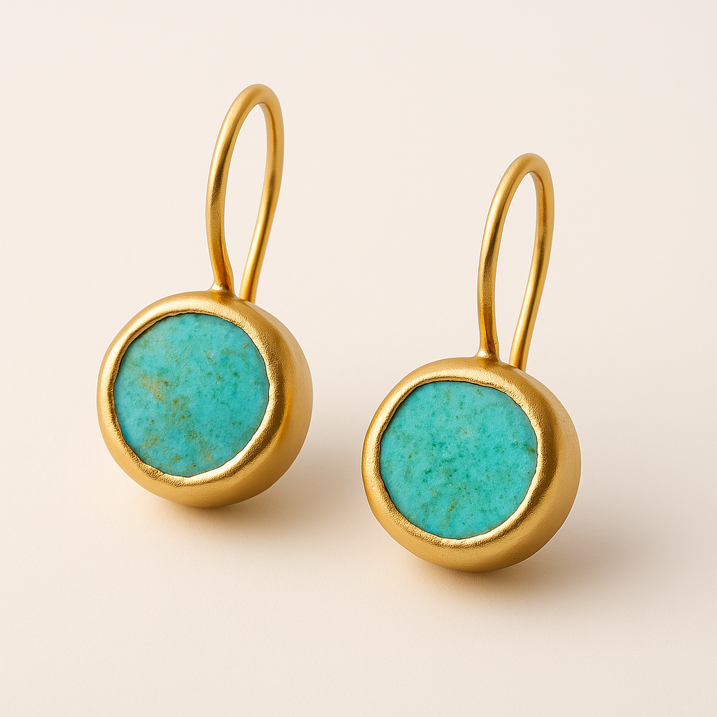 Earrings with turquoise stone