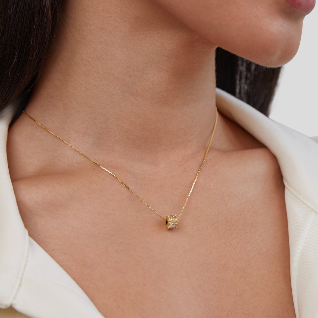 Gigi crystal necklace
