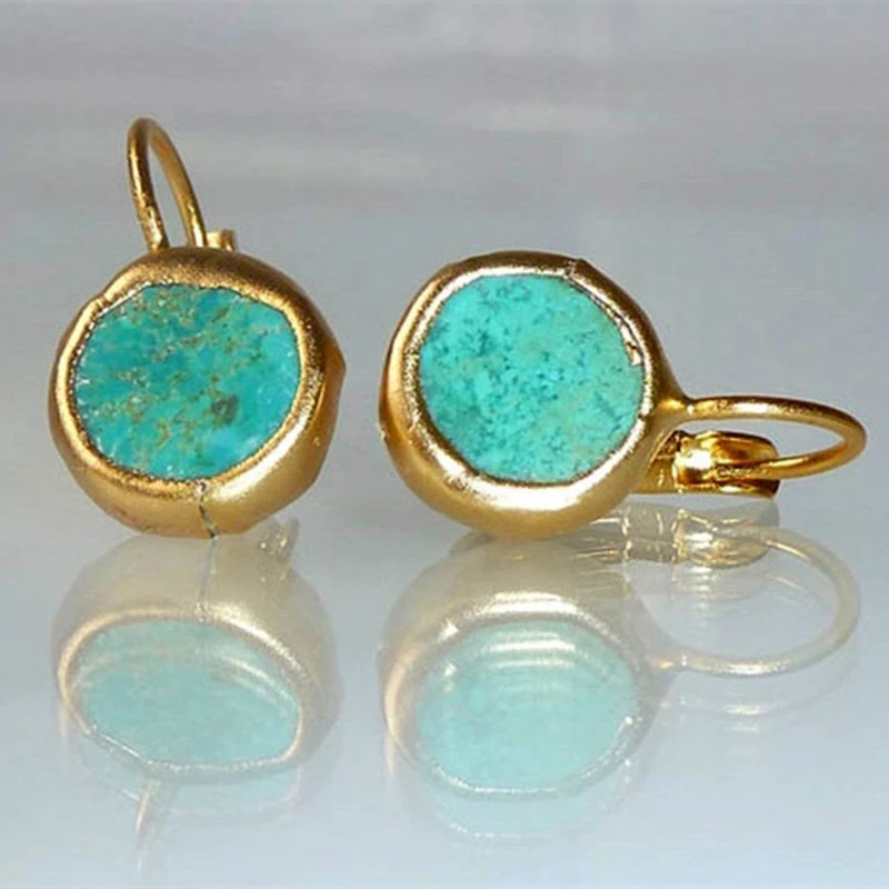 Earrings with turquoise stone