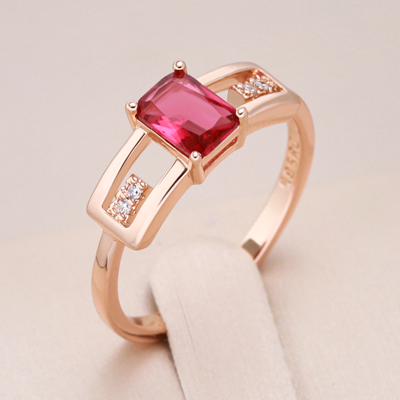 Elegant red crystal ring