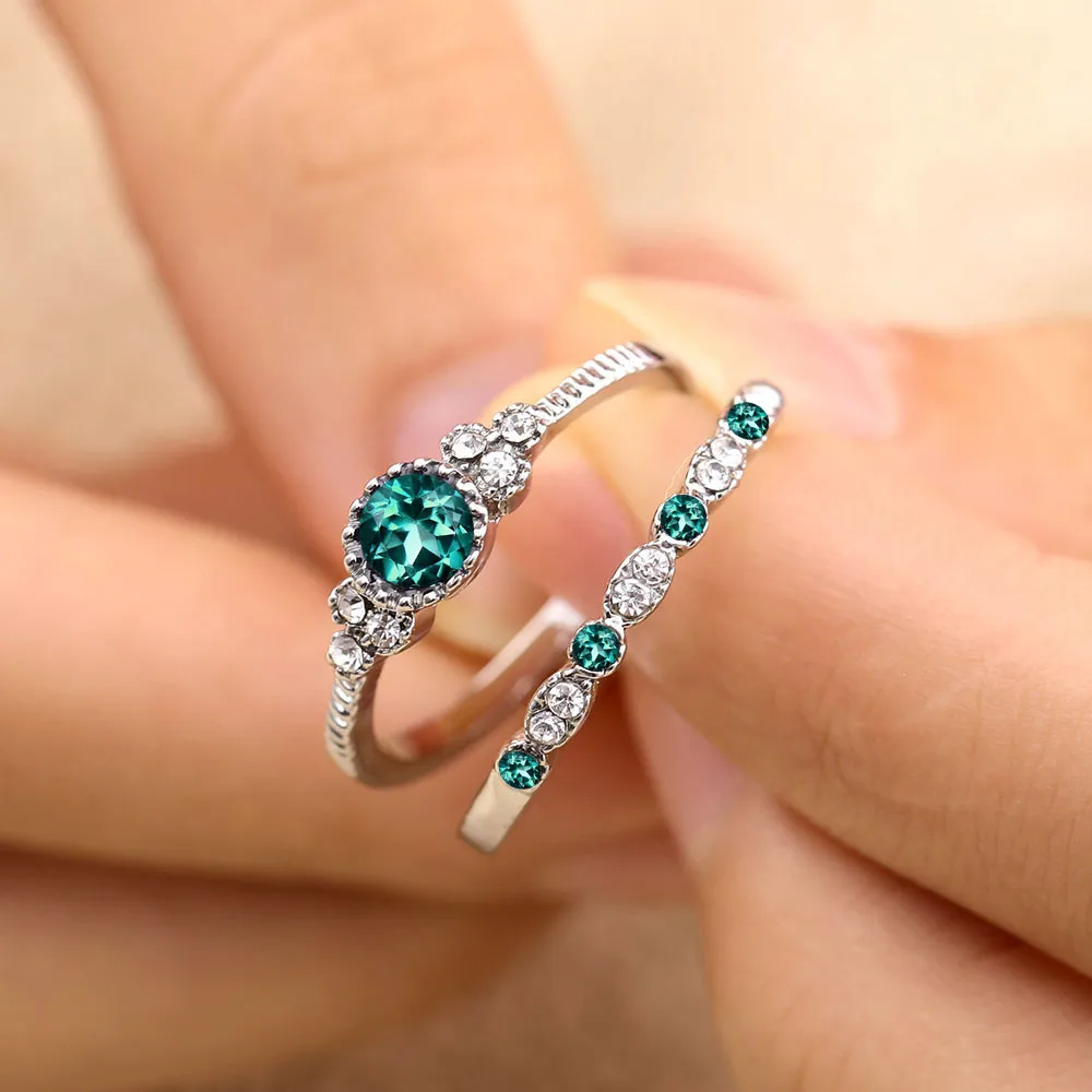 Elegant double green zirconia ring