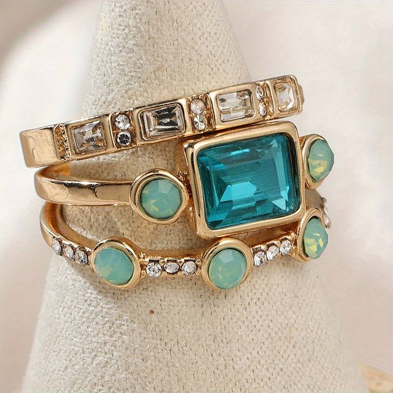 Blue crystal ring set
