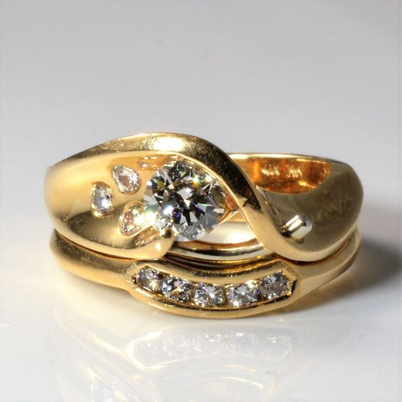 Bright irregular spiral ring