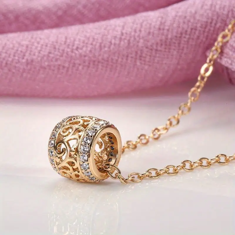 Eternal shine | Elegant shiny gold necklace