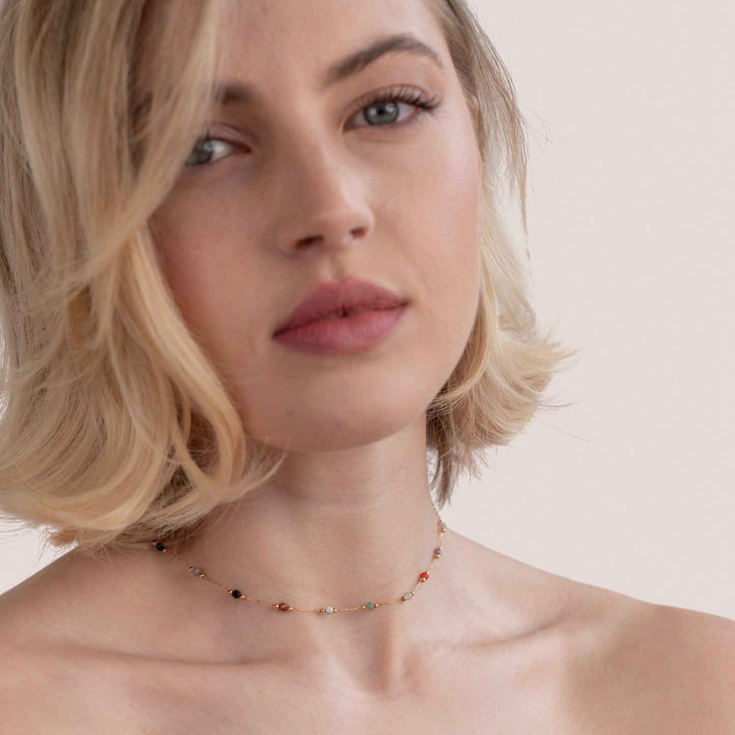 Luly stone necklace