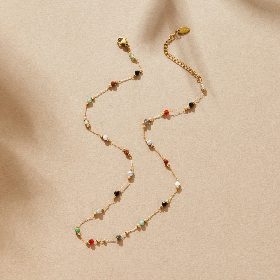 Luly stone necklace