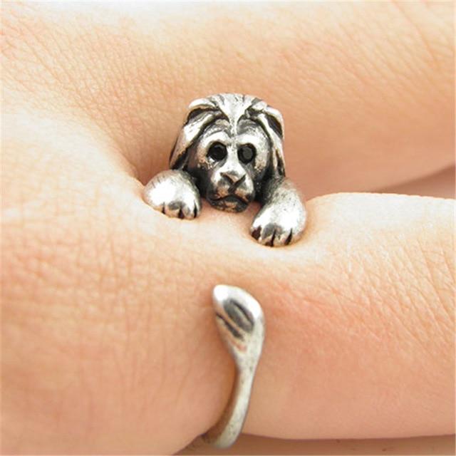 Adjustable lion ring in antique