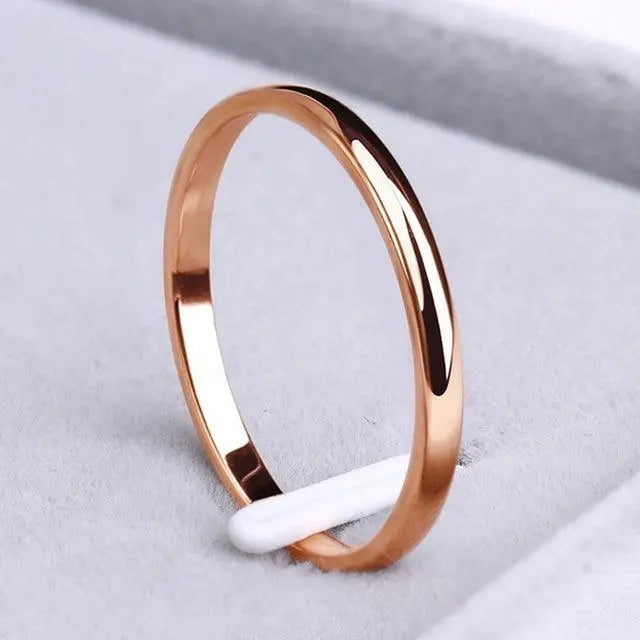 Simple ring.
