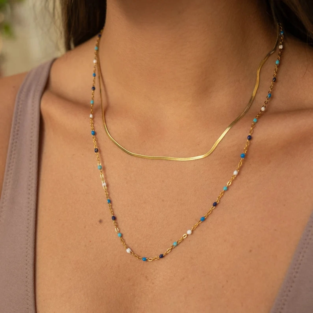 Royal Bloom I necklace with golden blue stones