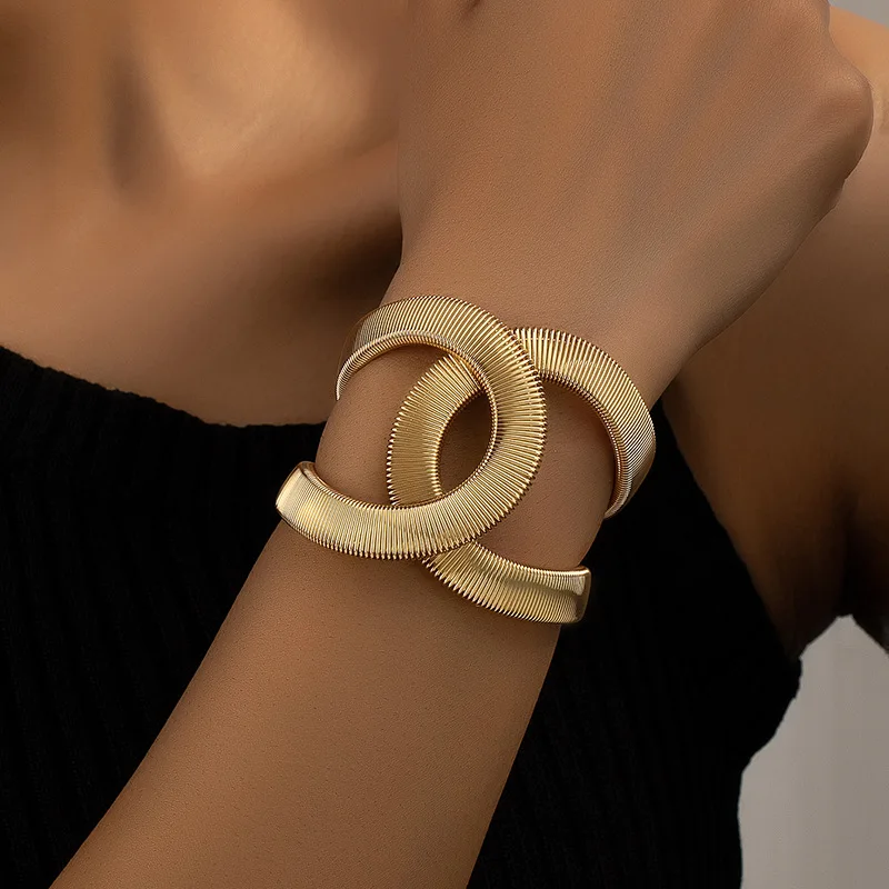 She Reigns | Elegant Double Bracelet