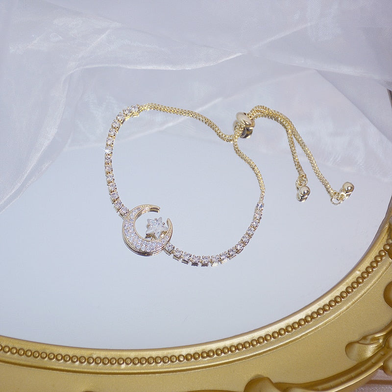Moon Bracelet in Zirconia