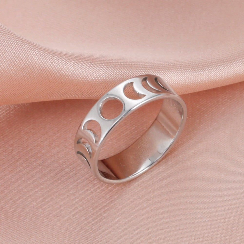 Lunar Cycle Ring