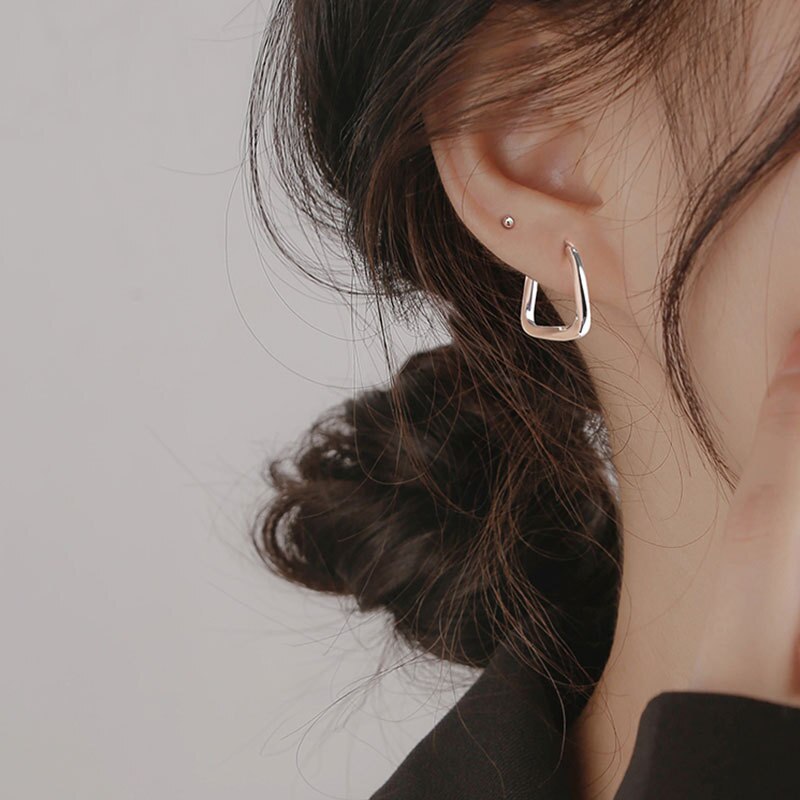 Square hoop earrings