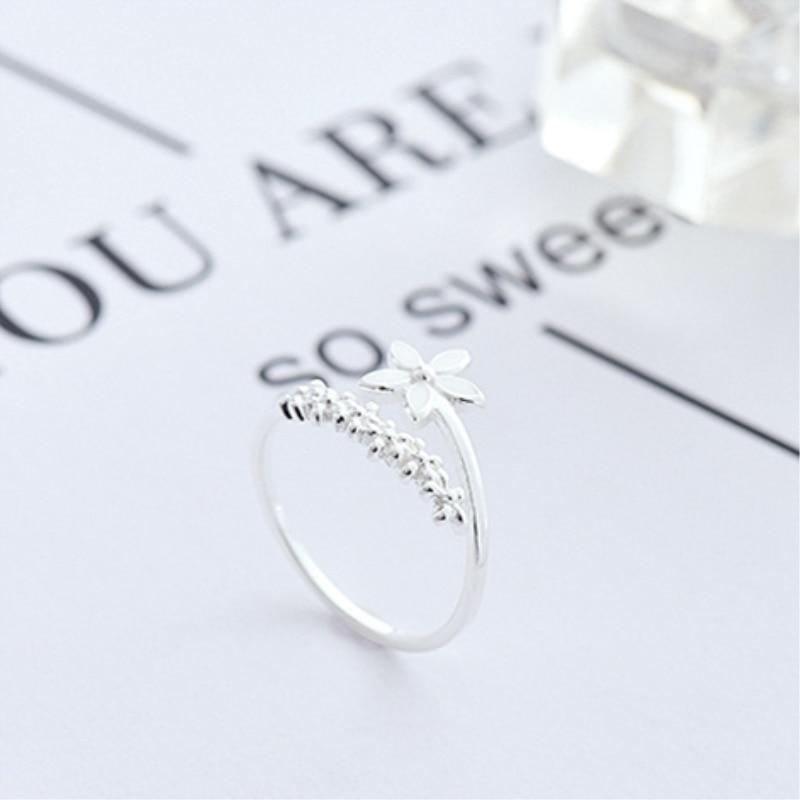Adjustable Enamel Wildflower Ring