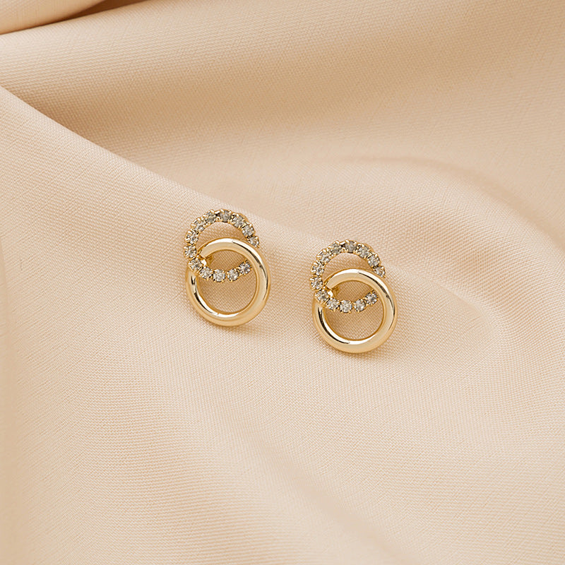 Simple double circle earrings with zircons