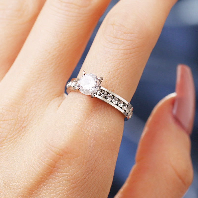 Spherical zirconium ring