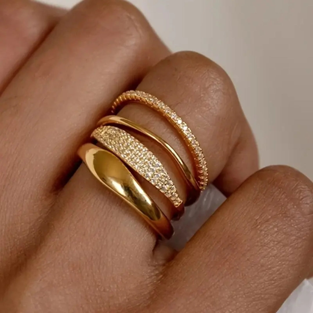Layered glitter ring