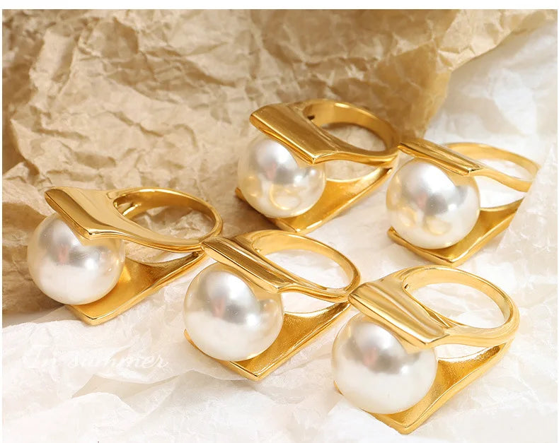 Pearl Haven Large Pearl Ring I