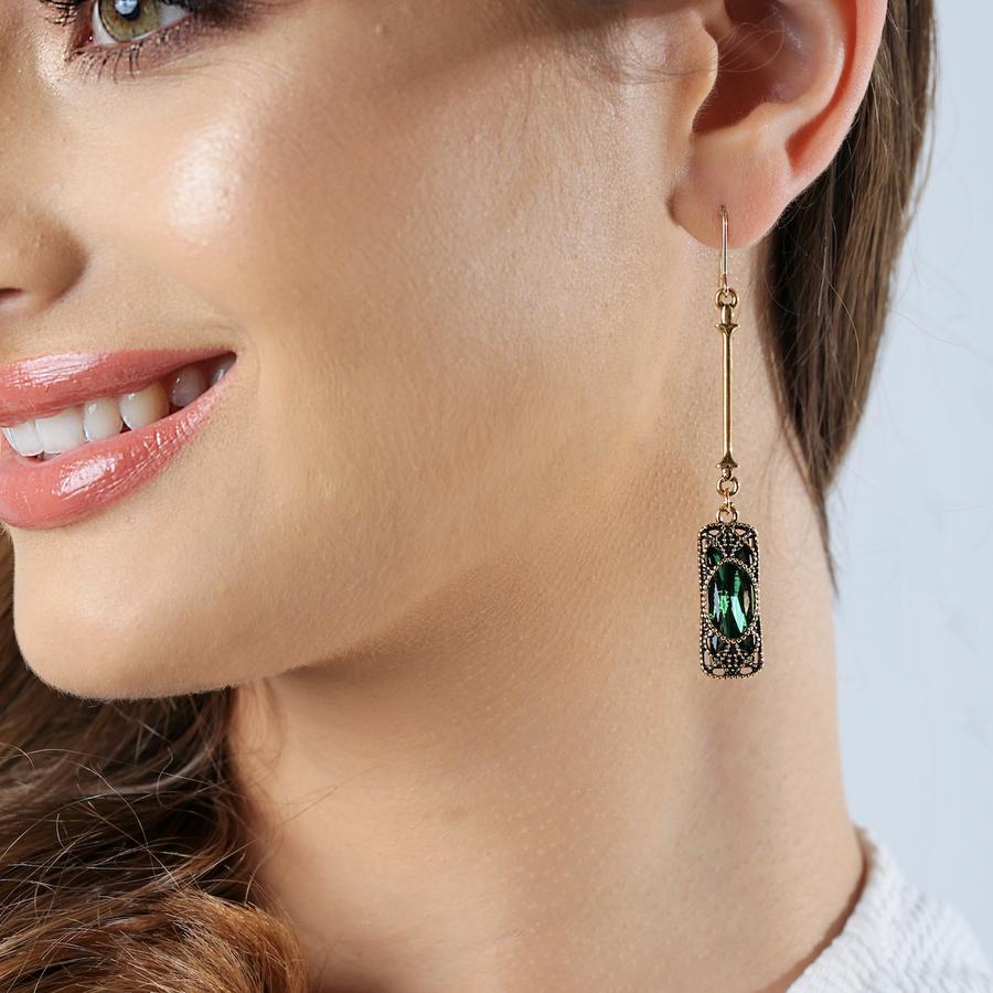 Emerald crystal earrings