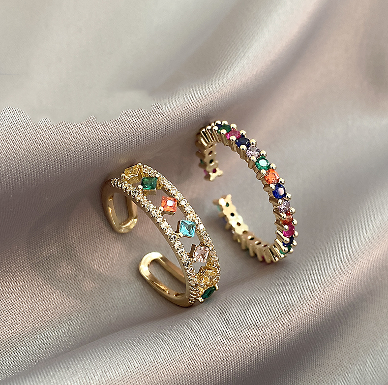 Elegant multi-colored zirconium rings