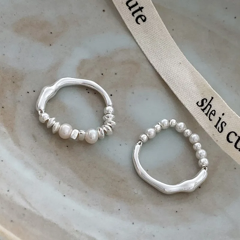 Irregular pearl ring in sterling silver