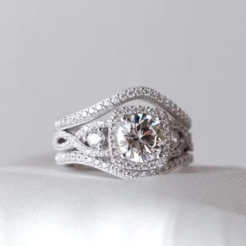 Multi-layered shiny ring