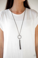 Load image into Gallery viewer, Straight To The Top - Black Necklace Paparazzi
