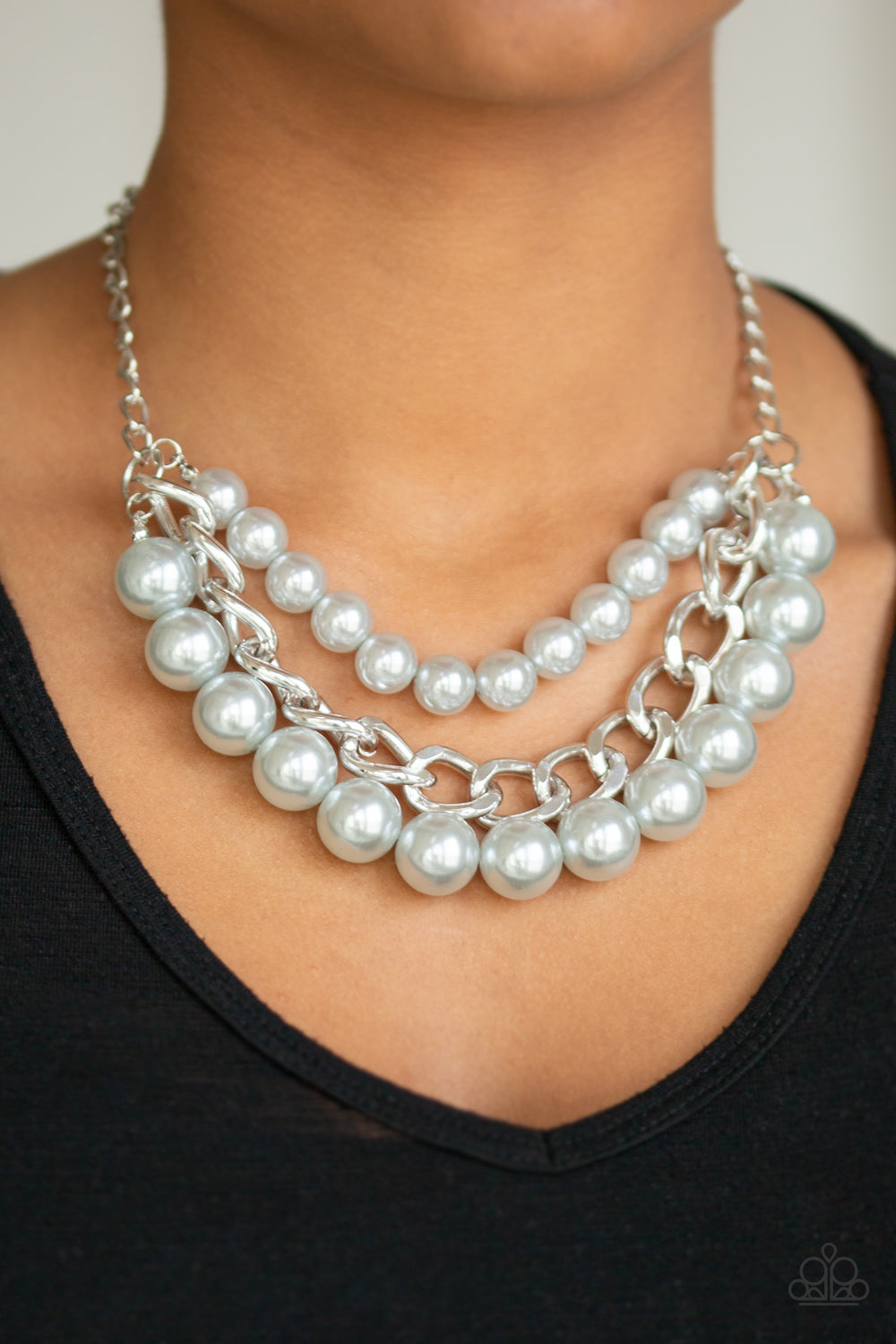 Empire State Empress - Silver Necklace Paparazzi