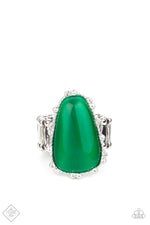 Load image into Gallery viewer, Newport Nouveau Green Ring Paparazzi
