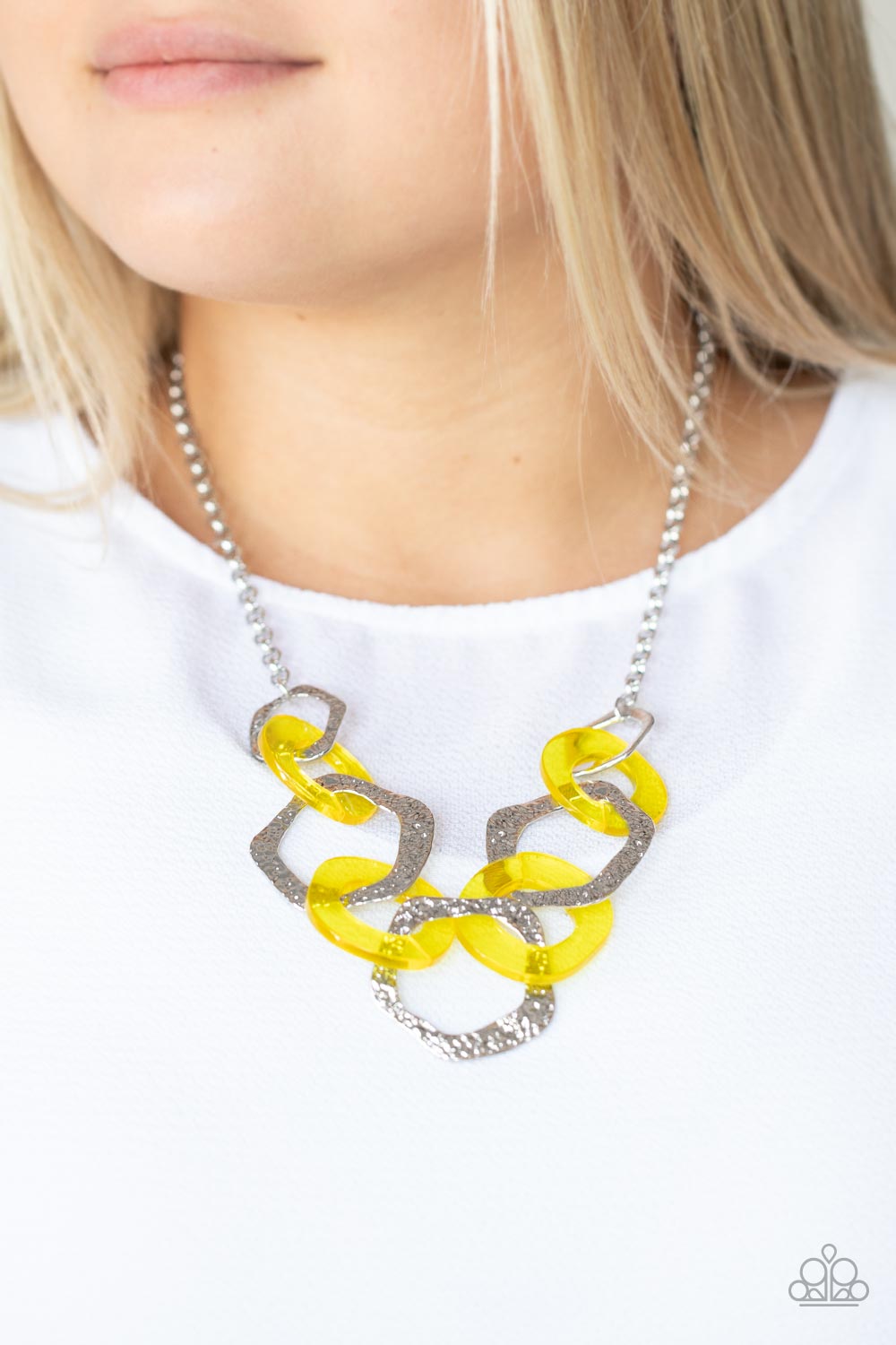 Urban Circus - Yellow Necklace Paparazzi